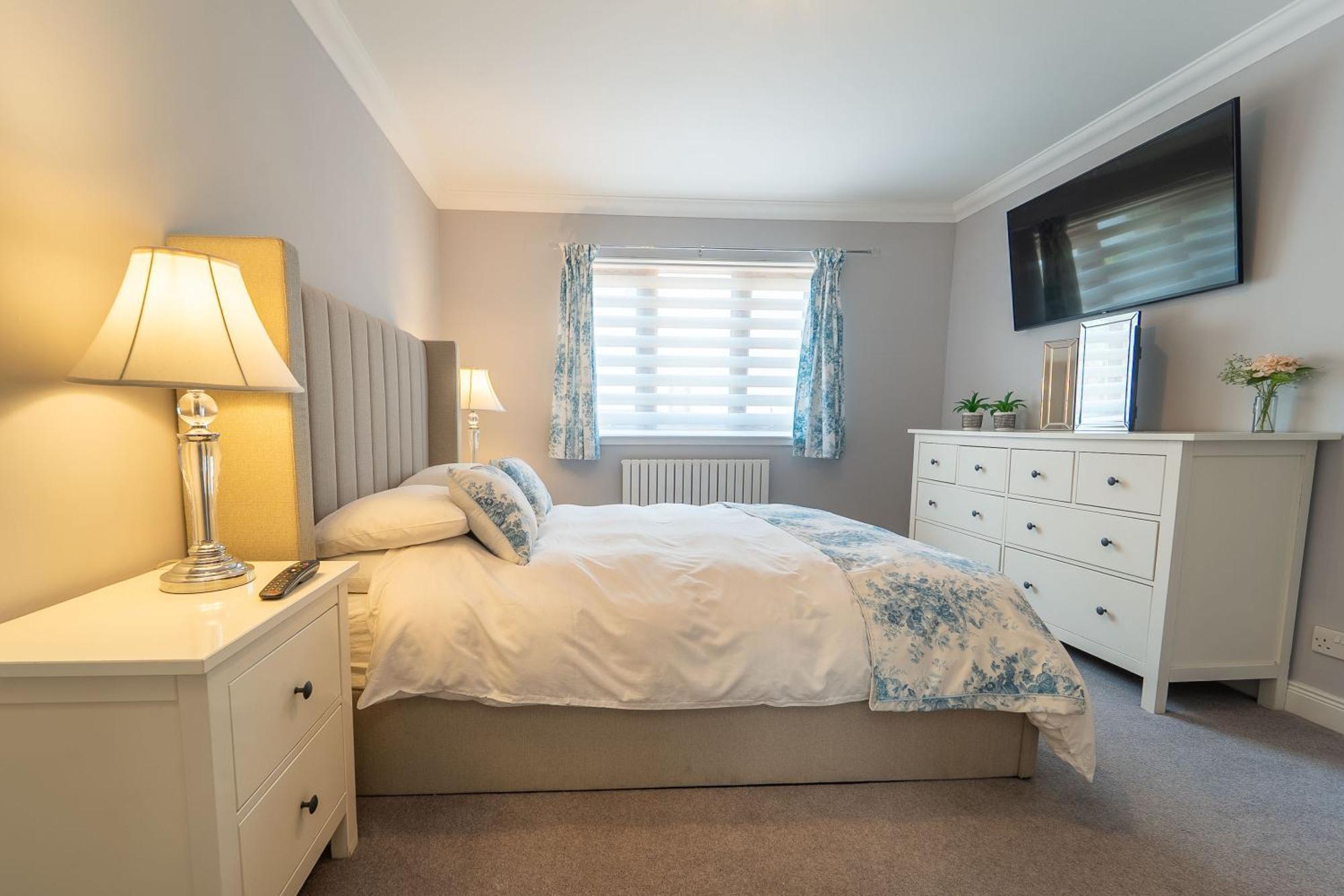 Self Cateringone Bedroom Apartment Fort William Exterior photo