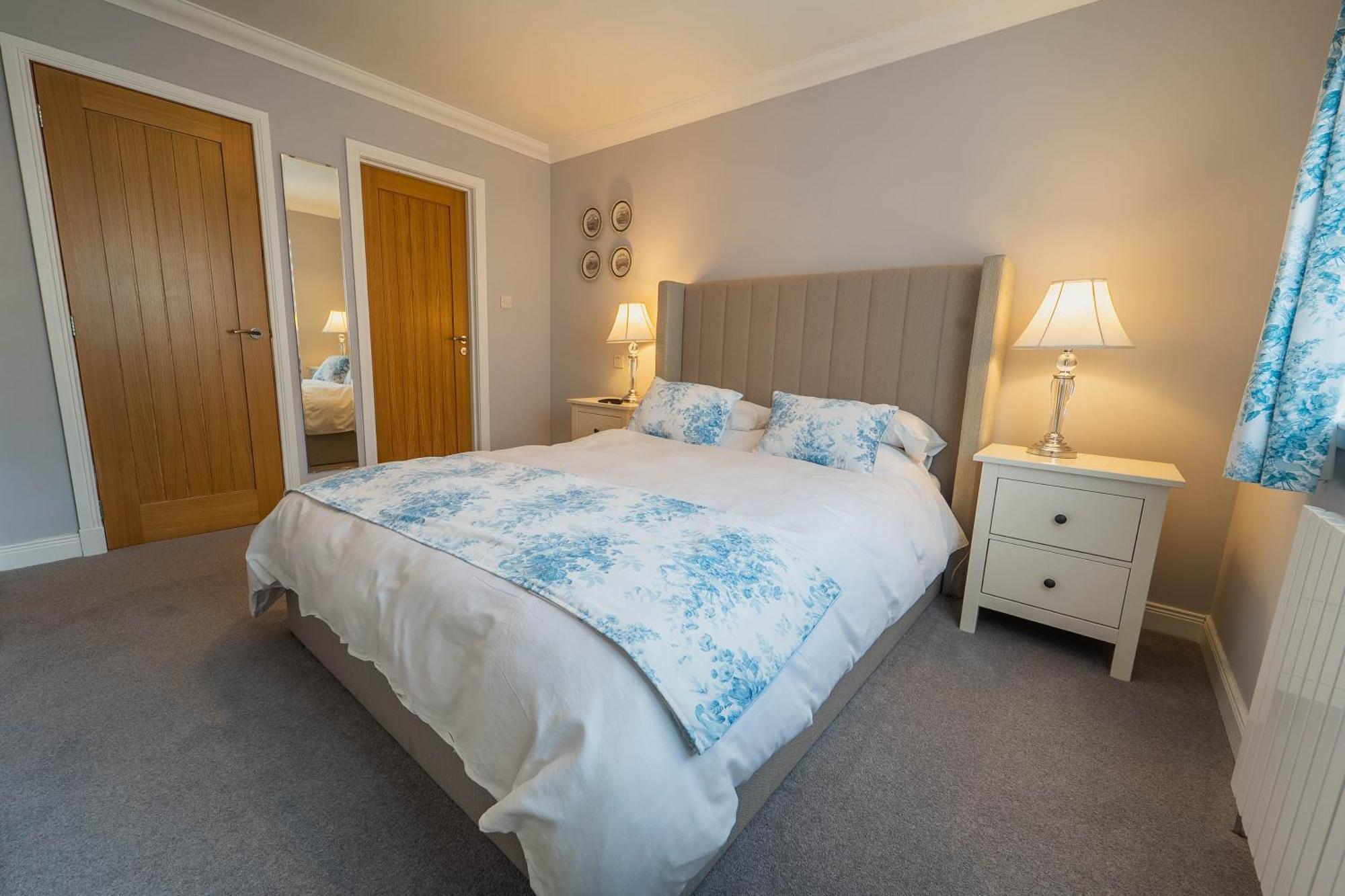 Self Cateringone Bedroom Apartment Fort William Exterior photo